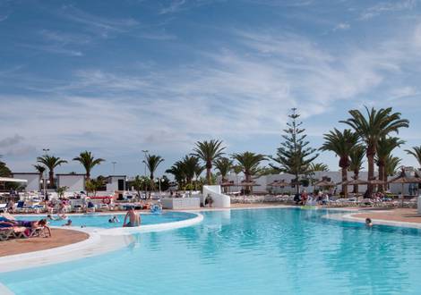 Piscinas Hotel HL Río Playa Blanca**** Lanzarote